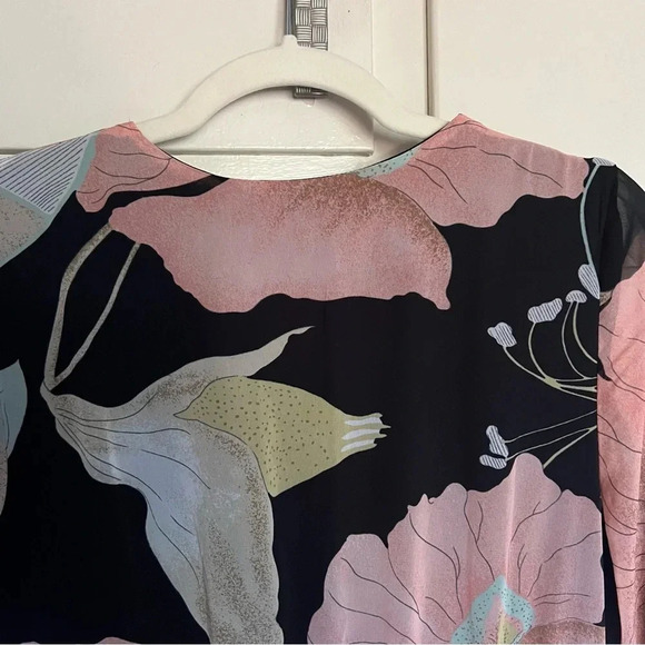 Lulus Wondrous Water Lilies Maxi Dress black floral print High Slit Size Large - Picture 8 of 11